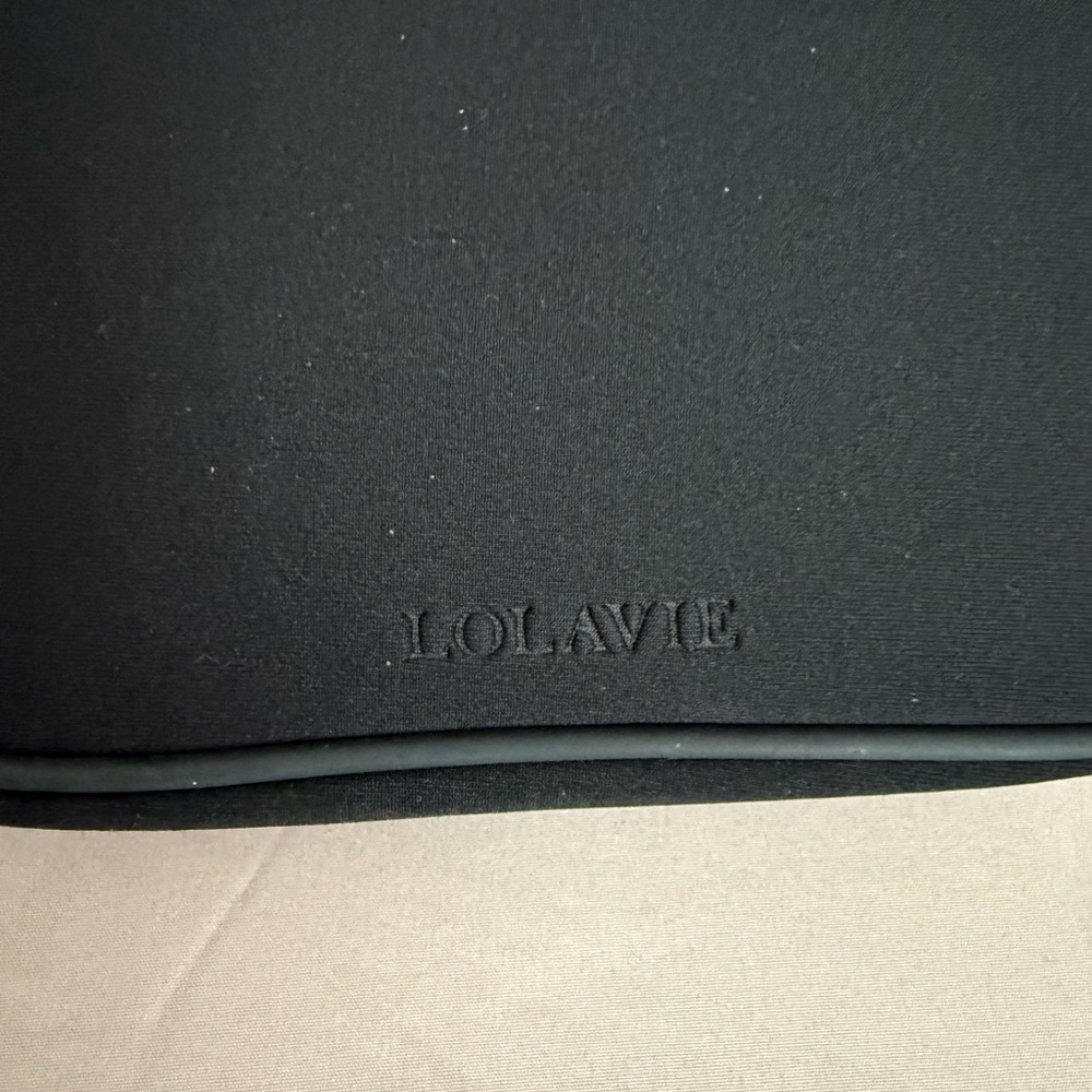 Lolavie Black Travel Bag for Women
